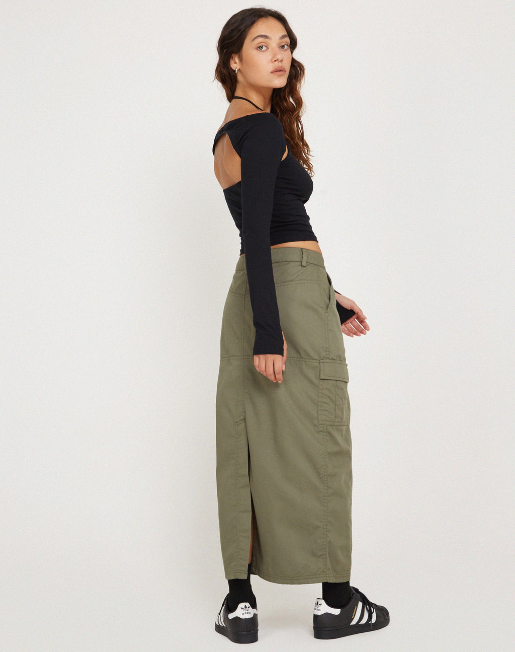 Braja Long Sleeve Halterneck Top in Black