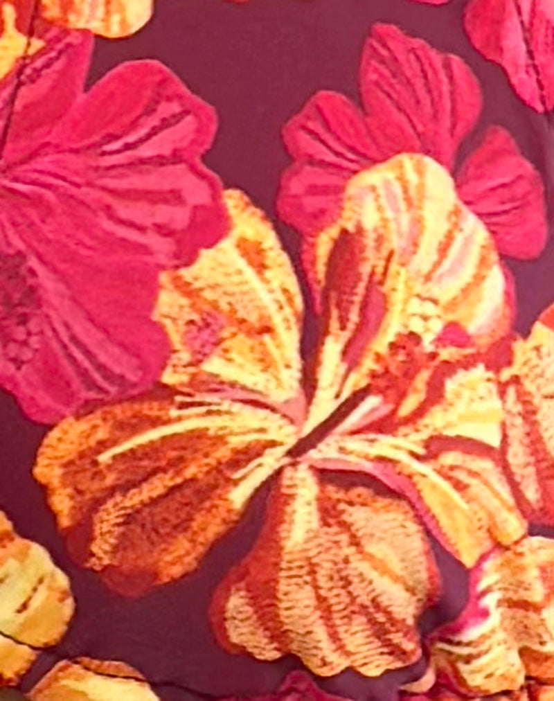 Cerry Bikini Top in Sketchy Hibiscus Burgundy