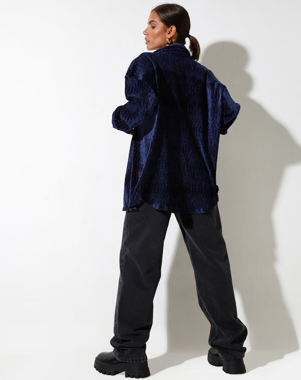 Dael Oversized Shirt in Velvet Navy