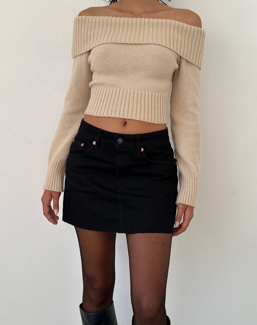 Denim Mini Skirt in Rinse Black