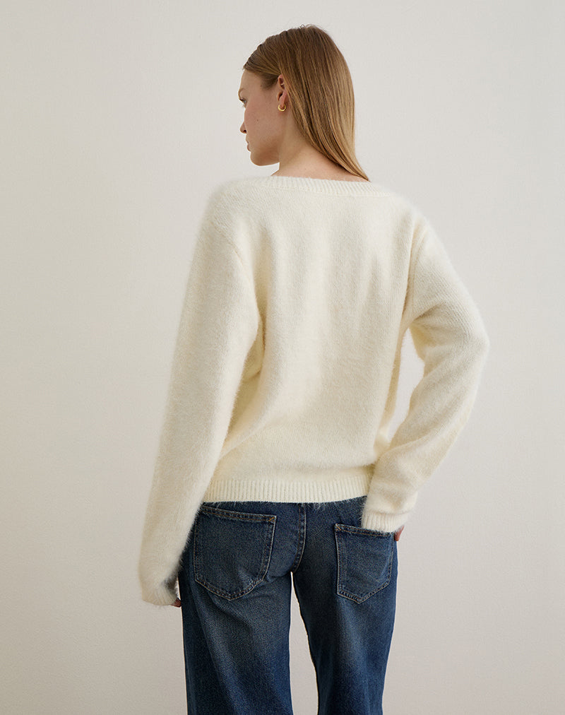 Dikara Jumper with Scarf in Knit Off White