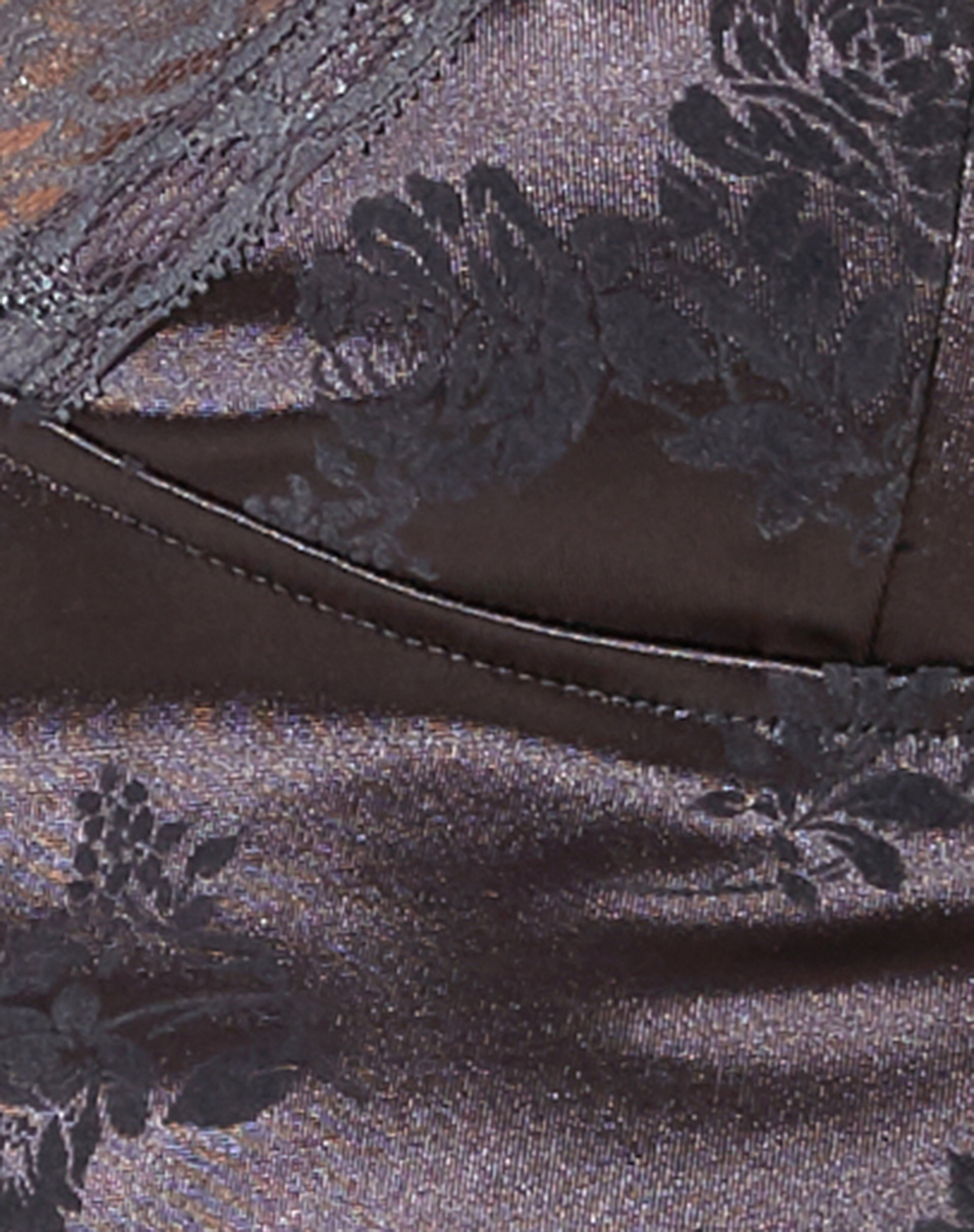 Dyrana Crop Top in Rose Flock Choco