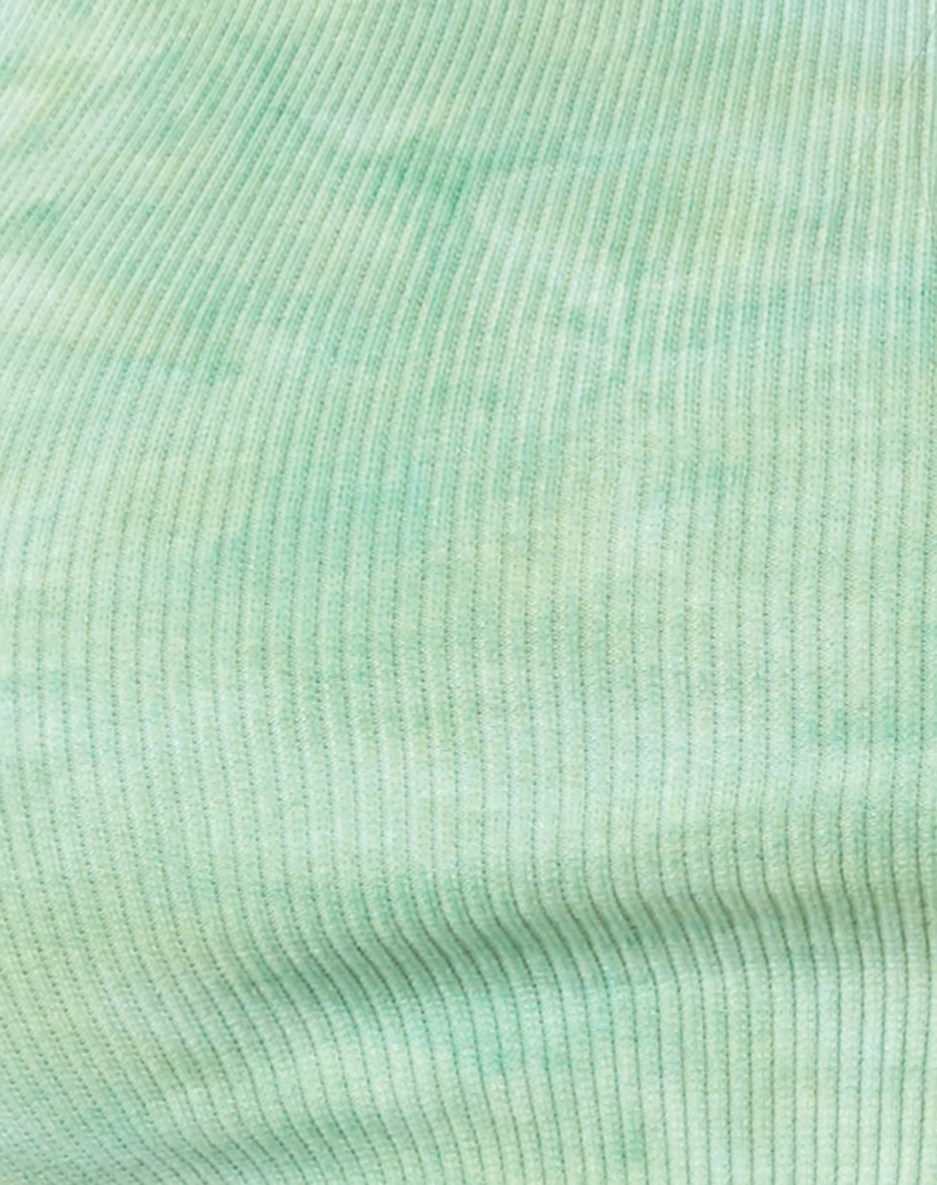 Givas Crop Top in Green Tie Dye