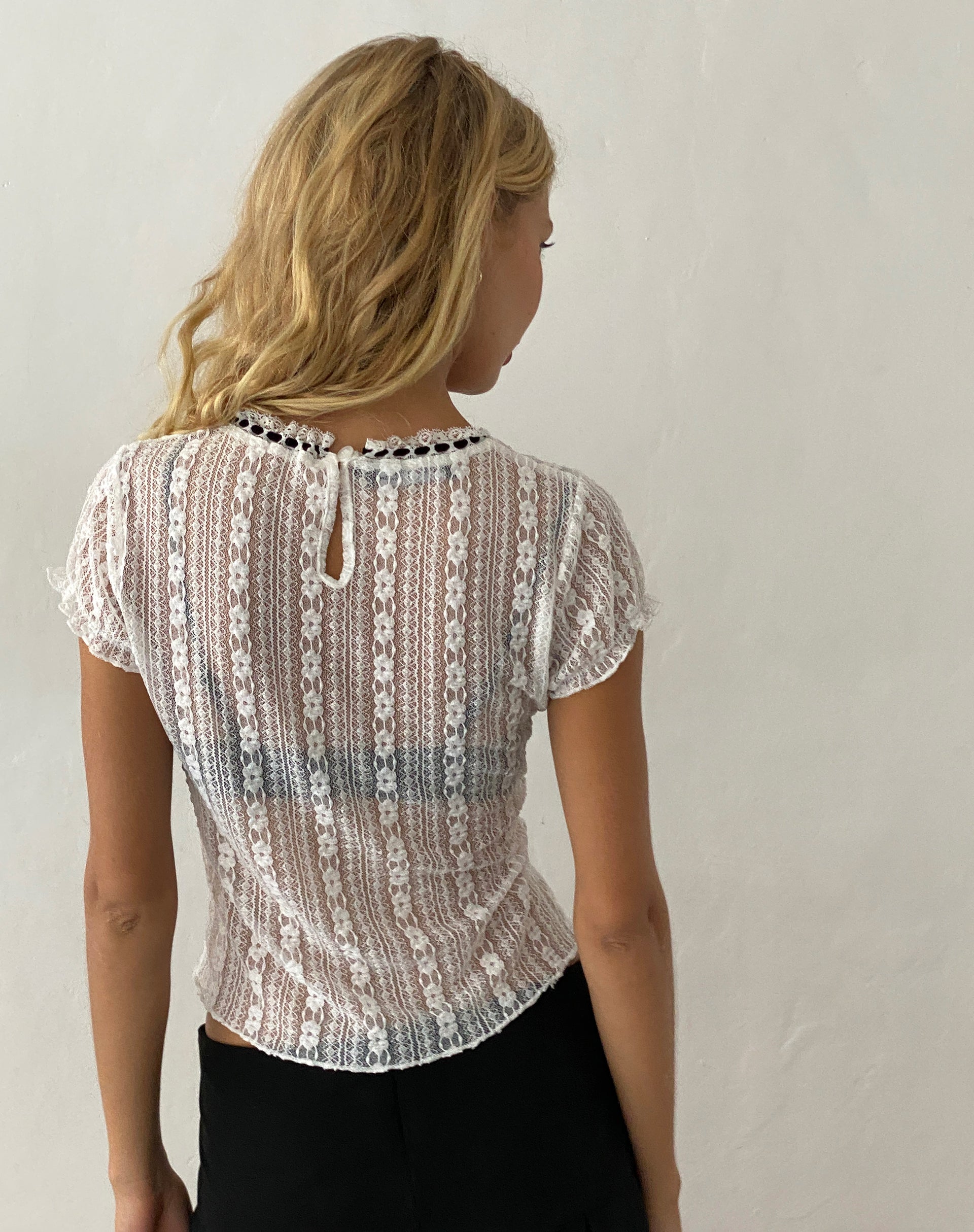 Jennifer Unlined Top in Lace White