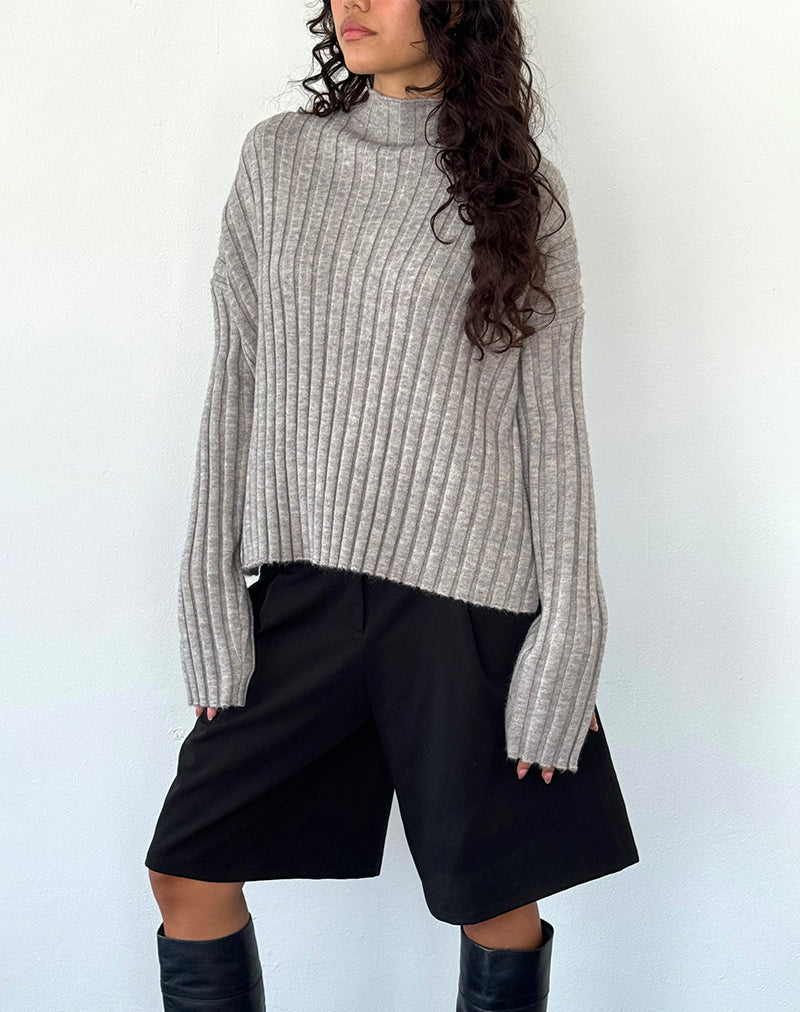 Judah Oversized Chunky Rib Knit Jumper in Light Grey