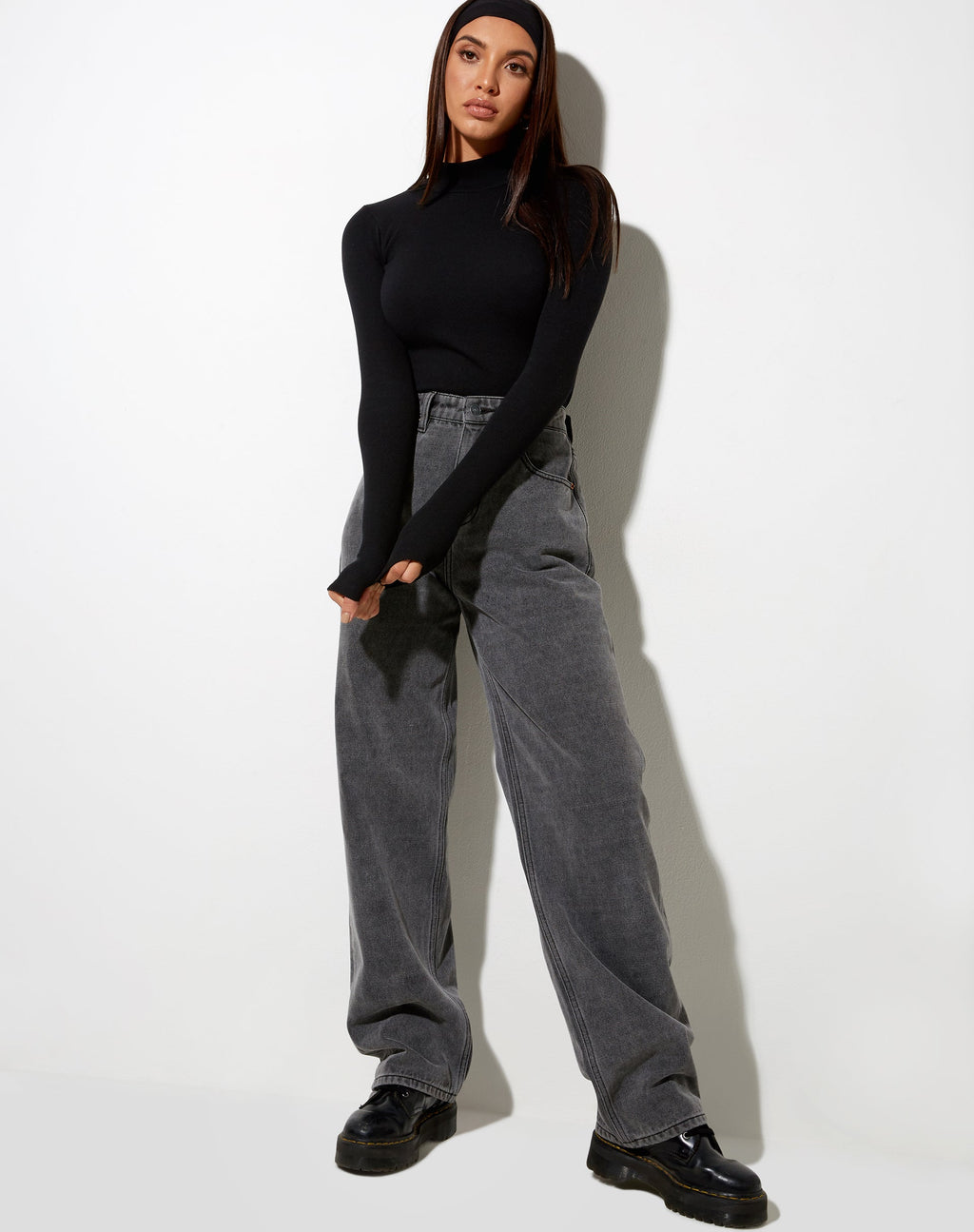 Matri Top in Rib Black