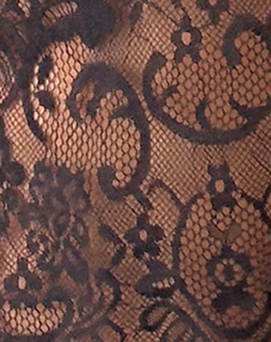 Nioly Unlined Top in Black Eyelash Lace