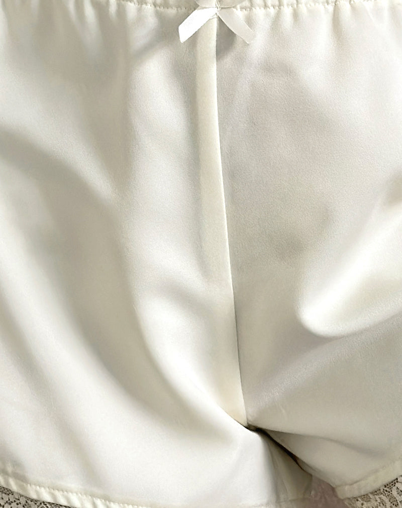 Deba Shorts in Satin Ivory