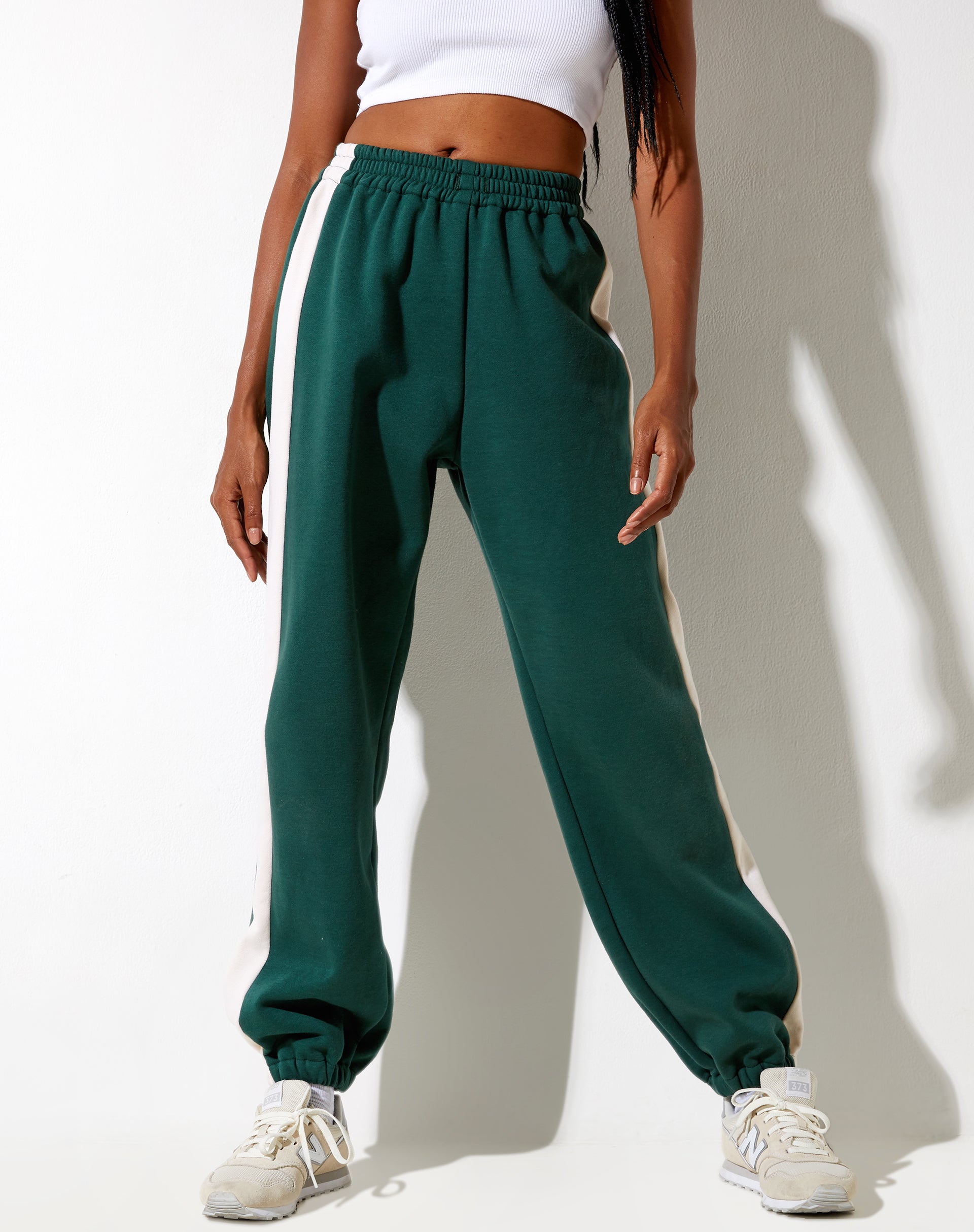 Basile Jogger in Forest Green and Winter White