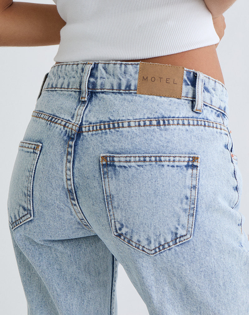 Rigid Low Rise Flare Jeans in 80s Light Wash