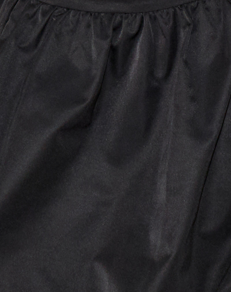 Hojiso Puffball Mini Skirt in Black