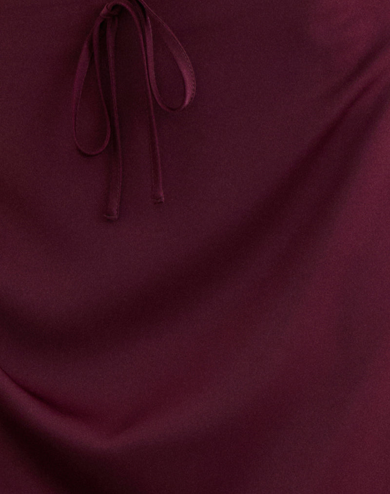 Sarinem Maxi Skirt in Satin Burgundy