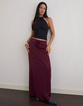 Sarinem Maxi Skirt in Satin Burgundy