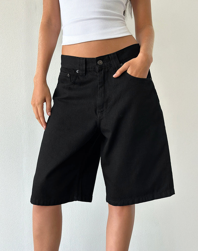 Low Rise Skater Shorts in Rinse Black Denim