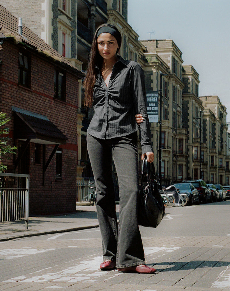 Tarsi Fitted Shirt in Mono Pinstripe Grey