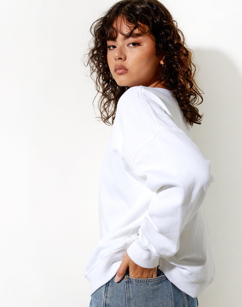 Ted Sweatshirt in White Thank You Have A Nice Day Embro