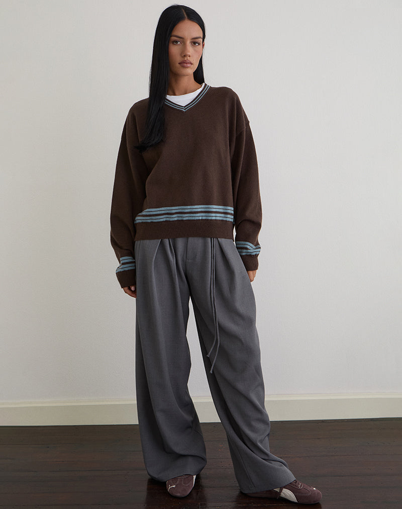 Yarnia Slouchy V-neck Jumper in Brown and Blue