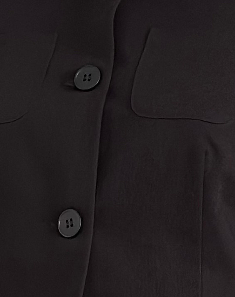 Zaviya Cropped Jacket in Black